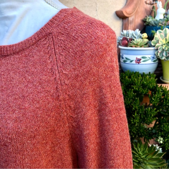 J. Crew 100% Lambswool Crew Neck Sweater - Picture 5 of 11